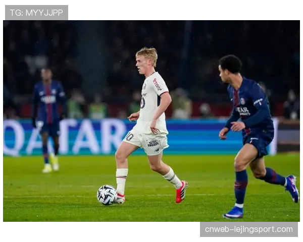 前瞻:历史交锋占优,雷恩能否在主场终结对里尔的四连败? 前瞻:历史交锋占优,雷恩能否在主场终结对里尔的四连败?